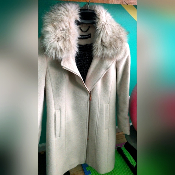 Karl Lagerfeld Jackets & Blazers - Faux Fur-Collar Wool Blend Coat - Karl Lagerfeld Paris - S - 38" Bust - NWOT